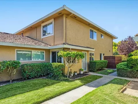 Exterior - 4475 Diamond St 3, Capitola, CA 95010 photo 2 of 2