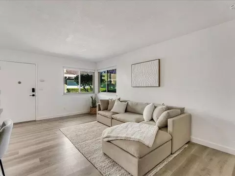 Living - 4475 Diamond St 3, Capitola, CA 95010 photo 3 of 3