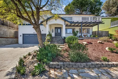10471 Scenic Blvd, Cupertino, CA 95014