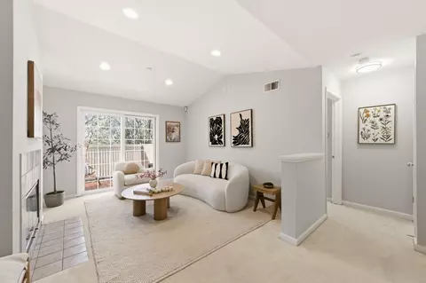 602 Arcadia Ter 305, Sunnyvale, CA 94085