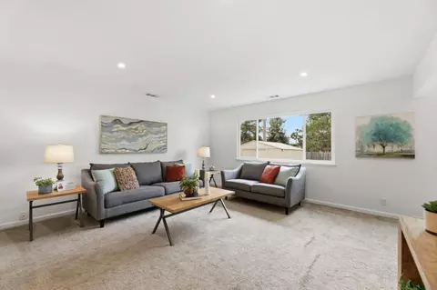 Living - Lynn Ave, Milpitas, CA 95035 photo 2 of 4