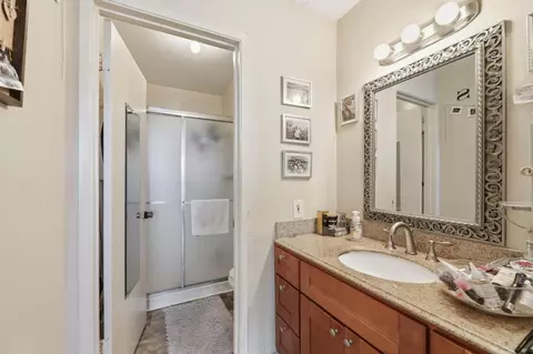 Bath - Lynn Ave, Milpitas, CA 95035 photo 3 of 7