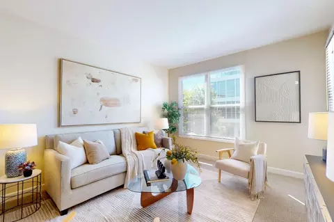 Living - 108 Bryant St 30, Mountain View, CA 94041 photo 3 of 4