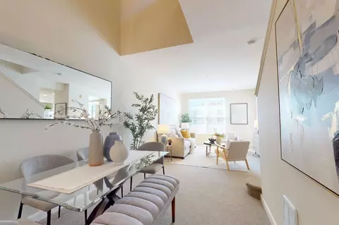 108 Bryant St 30, Mountain View, CA 94041