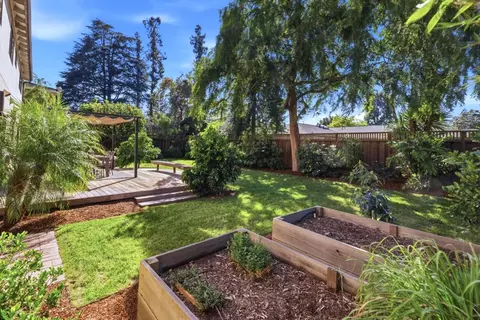 Exterior - 2524 Sun Mor Ave, Mountain View, CA 94040 photo 18 of 22
