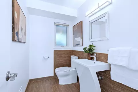 Bath - 2524 Sun Mor Ave, Mountain View, CA 94040 photo 1 of 4