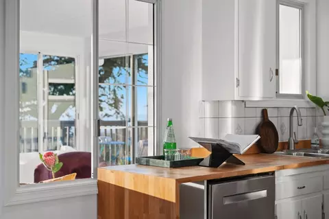 Kitchen - 14 Cragmont Ct, Pacifica, CA 94044 photo 1 of 5