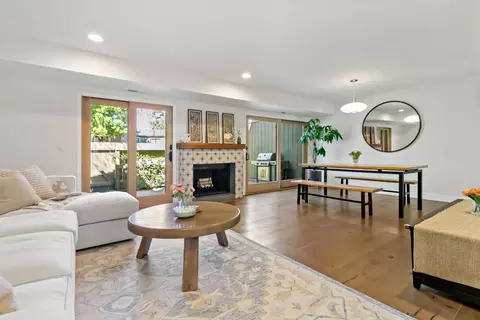 435 Alberto Way 2, Los Gatos, CA 95032