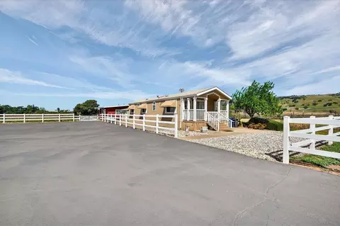 Exterior - 3465 Susie Ln, Gilroy, CA 95020 photo 25 of 38