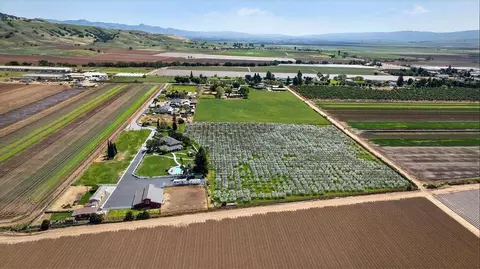 View/Area - 3465 Susie Ln, Gilroy, CA 95020 photo 4 of 12