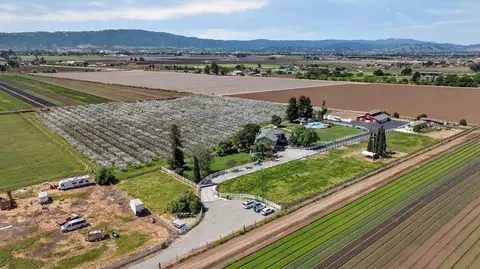 View/Area - 3465 Susie Ln, Gilroy, CA 95020 photo 1 of 12