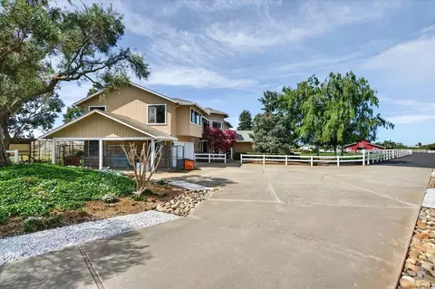 Exterior - 3465 Susie Ln, Gilroy, CA 95020 photo 4 of 38