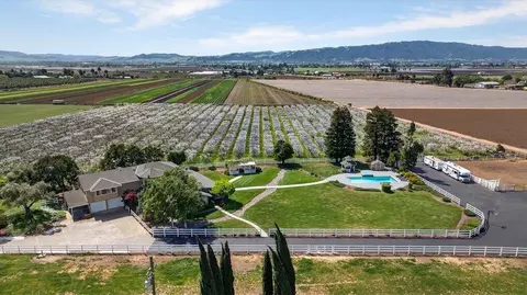 View/Area - 3465 Susie Ln, Gilroy, CA 95020 photo 9 of 12