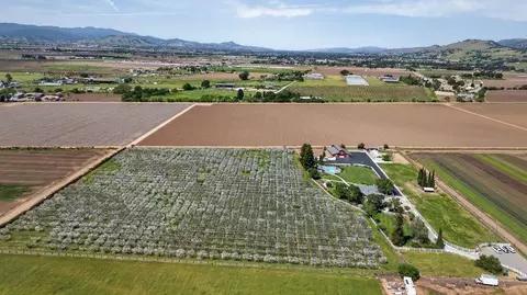 View/Area - 3465 Susie Ln, Gilroy, CA 95020 photo 7 of 12
