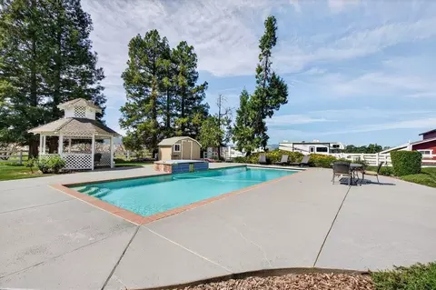 Exterior - 3465 Susie Ln, Gilroy, CA 95020 photo 18 of 38