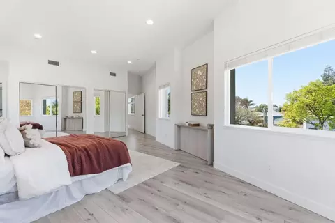 Bedroom - 538 Dean St, Hayward, CA 94541 photo 2 of 5