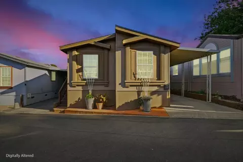 920 Capitola Ave 40, Capitola, CA 95010