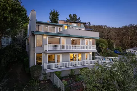 103 Dolphine Ave, El Granada, CA 94018