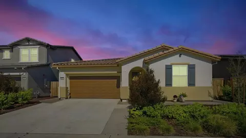 667 Pleasant Dr, Lathrop, CA 95330