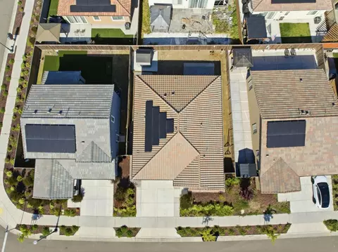 View/Area - 667 Pleasant Dr, Lathrop, CA 95330 photo 1 of 4