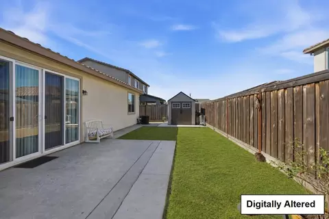 Exterior - 667 Pleasant Dr, Lathrop, CA 95330 photo 3 of 6