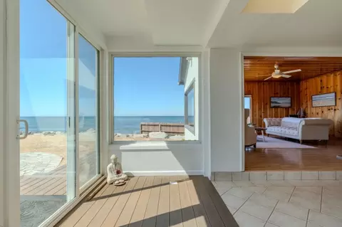 Entry Way - 244 Shoreview Ave, Pacifica, CA 94044 photo 2 of 2