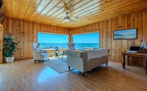 Living - 244 Shoreview Ave, Pacifica, CA 94044 photo 2 of 8