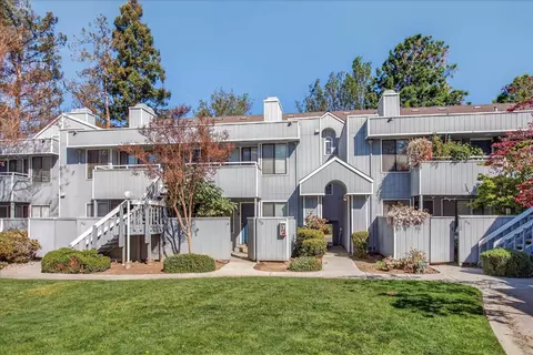 912 La Barbera Dr, San Jose, CA 95126