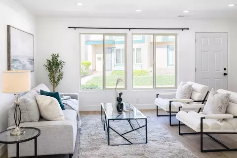 27799 Del Norte Ct, Hayward, CA 94545