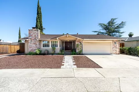 7680 Santa Paula Dr, Gilroy, CA 95020