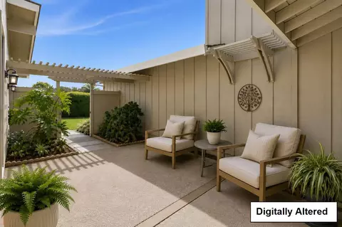 Exterior - 480 Ridgemark Dr, Hollister, CA 95023 photo 5 of 7