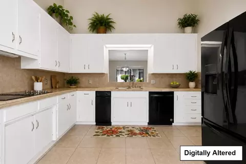 Kitchen - 480 Ridgemark Dr, Hollister, CA 95023 photo 4 of 5