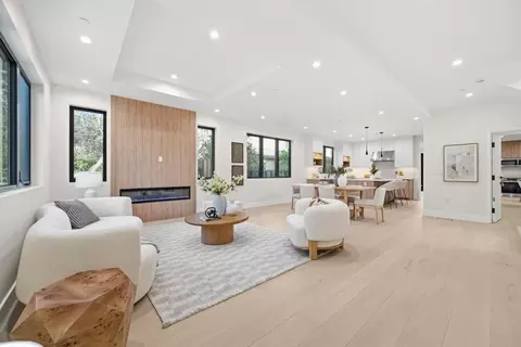 488 Oak Ct, Menlo Park, CA 94025