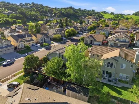 View/Area - 9212 Kestrel Ct, Gilroy, CA 95020 photo 13 of 21