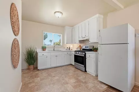 Kitchen - 411 Bothun Rd, Turlock, CA 95380 photo 2 of 5