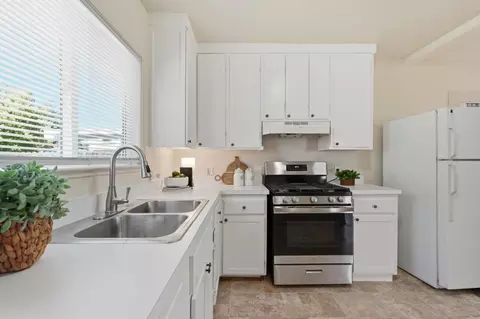 Kitchen - 411 Bothun Rd, Turlock, CA 95380 photo 3 of 5