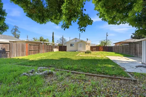 Exterior - 411 Bothun Rd, Turlock, CA 95380 photo 8 of 12