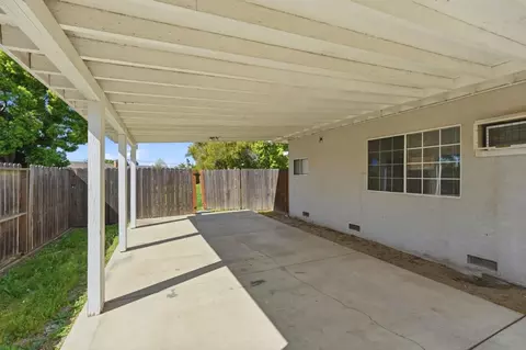 Exterior - 401 Bothun Rd, Turlock, CA 95380 photo 4 of 12