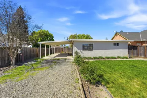 401 Bothun Rd, Turlock, CA 95380