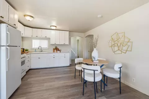 Kitchen - 401 Bothun Rd, Turlock, CA 95380 photo 4 of 4