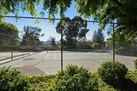 Exterior - 5 Corinthian Ct, Novato, CA 94947 photo 4 of 4