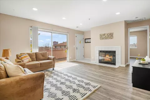 25164 Copa Del Oro Dr 203, Hayward, CA 94545
