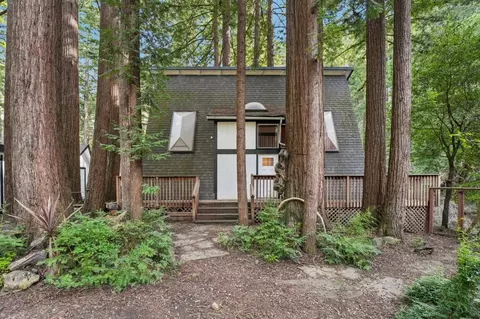 8170 Pescadero Creek Rd, Loma Mar, CA 94021
