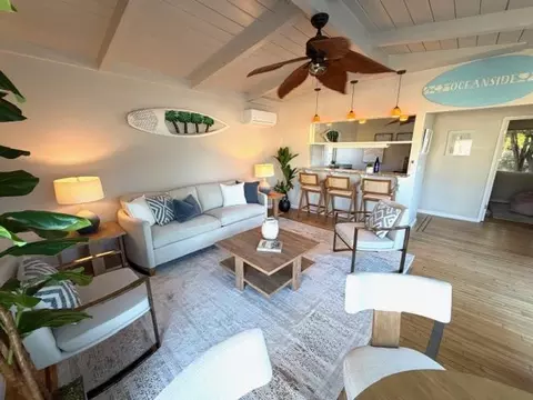 Living - 204 Aptos Beach Dr, Aptos, CA 95003 photo 1 of 3