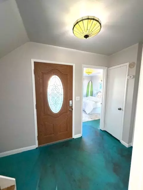 Entry Way - 204 Aptos Beach Dr, Aptos, CA 95003 photo 1 of 1