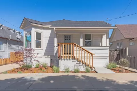 1231 8th St, Monterey, CA 93940