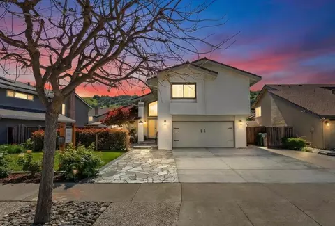 616 Brenda Lee Dr, San Jose, CA 95123