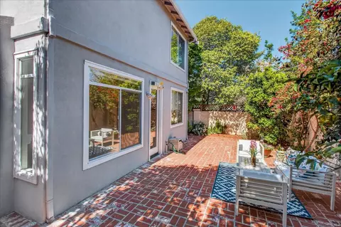 Exterior - 205 Houghton St, Mountain View, CA 94041 photo 4 of 6