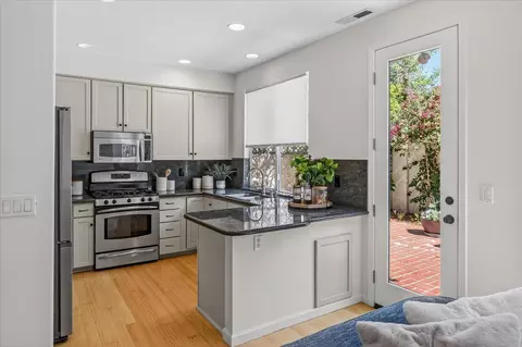 Kitchen - 205 Houghton St, Mountain View, CA 94041 photo 1 of 2