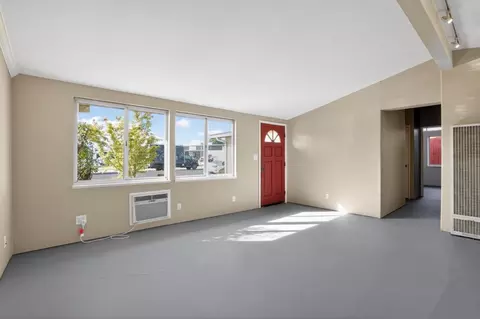 Living - 3354 Ronald Way, Concord, CA 94519 photo 3 of 5